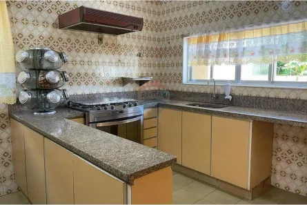 Casa com 3 Quartos à venda, 240m² no Brás de Pina, Rio de Janeiro