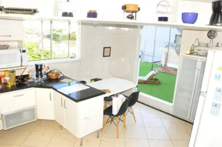 Casa com 4 Quartos à venda, 354m² no São Francisco, Niterói