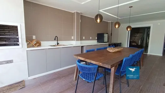 Casa com 3 Quartos à venda, 180m² no Urucunema, Eusébio