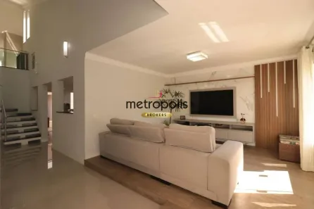 Sobrado com 4 Quartos à venda, 354m² no Vila Camilópolis, Santo André