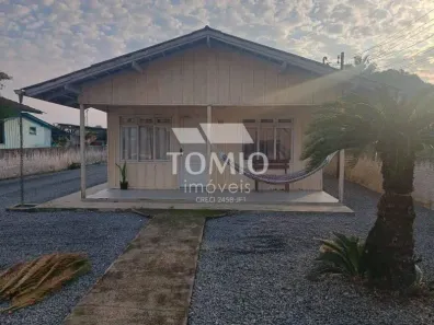 Casa com 3 Quartos à venda, 160m² no Santa Terezinha, Gaspar