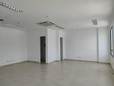 Sala Comercial à venda, 48m² no Alphaville Industrial, Barueri