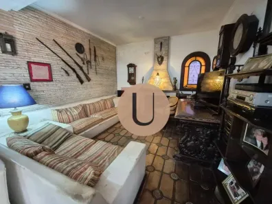 Casa com 3 Quartos à venda, 167m² no Jardim Petrópolis, São Paulo