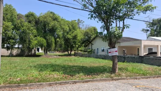 Lote/Terreno à venda, 611m² no Ubatiba, Maricá