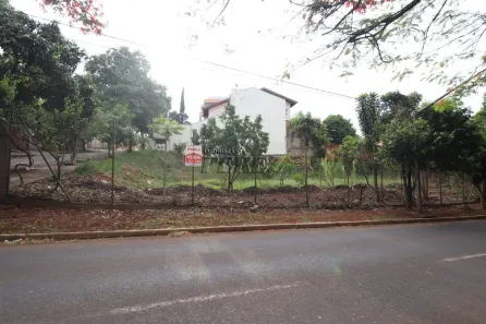 Lote/Terreno à venda, 285m² no Vila Penteriche, Londrina