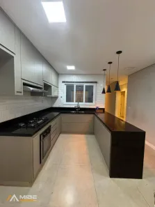Casa de Condomínio com 3 Quartos para alugar, 250m² no Parque Ortolândia, Hortolândia
