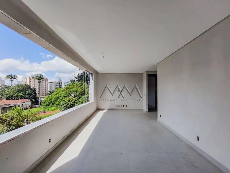Apartamento com 4 quartos — Santo Antônio, Belo Horizonte