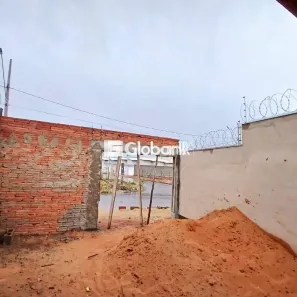 Casa com 2 Quartos à venda, 45m² no Loteamento Novo Primavera, Montes Claros