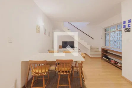 Casa com 3 Quartos à venda, 130m² no Vila Madalena, São Paulo