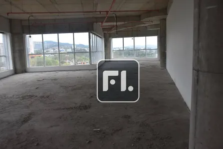 Sala Comercial para alugar, 249m² no Green Valley Alphaville, Barueri