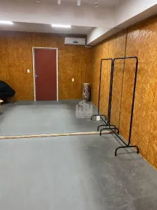 Sala Comercial para alugar, 110m² no Bom Retiro, São Paulo