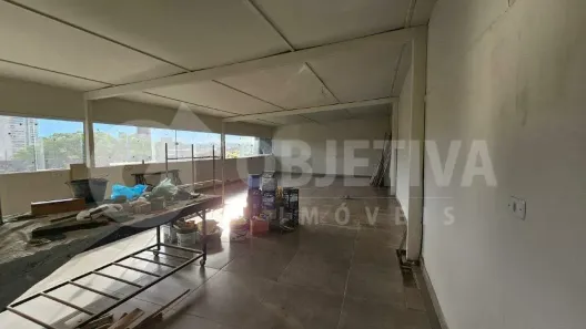 Sala Comercial para alugar, 180m² no Vigilato Pereira, Uberlândia