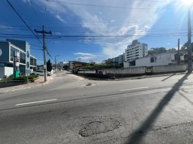 Lote/Terreno à venda, 440m² no Praia Comprida, São José