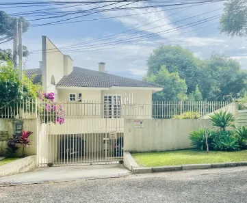 Casa com 3 Quartos à venda, 240m² no Vista Alegre, Curitiba