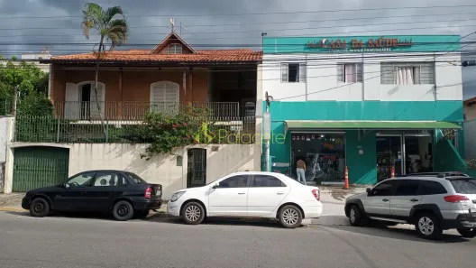 Casa com 3 Quartos à venda, 233m² no Vila Bourghese, Pindamonhangaba