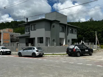 Casa com 2 Quartos à venda, 242m² no Vargem Pequena, Florianópolis