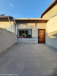 Casa com 2 Quartos à venda, 70m² no Jardim Cambuci, Mogi das Cruzes