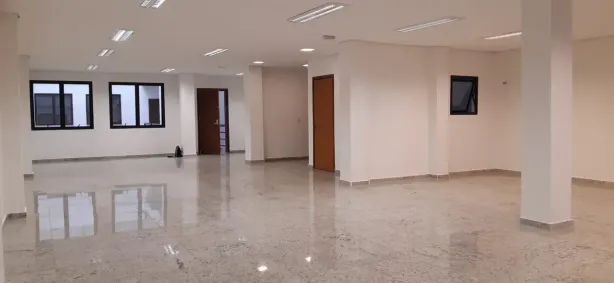 Sala Comercial para alugar, 185m² no Osvaldo Cruz, São Caetano do Sul