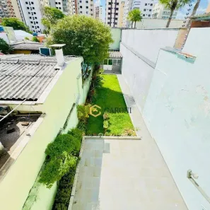 Casa com 3 Quartos à venda, 180m² no Vila Hamburguesa, São Paulo