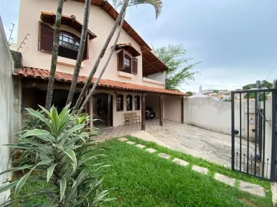 Casa com 3 Quartos à venda, 390m² no Copacabana, Belo Horizonte