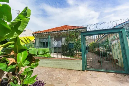 Casa com 3 Quartos para alugar, 249m² no Partenon, Porto Alegre