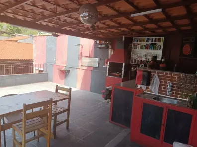 Casa com 3 Quartos à venda, 160m² no Vila Valqueire, Rio de Janeiro