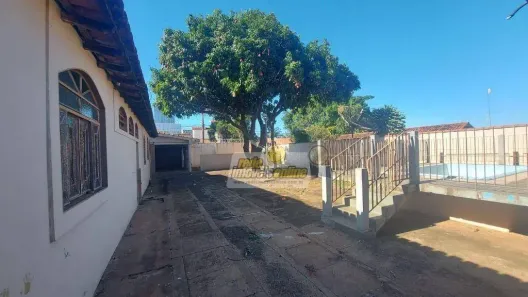 Casa com 3 Quartos à venda, 162m² no Recanto do Sol, Uberaba