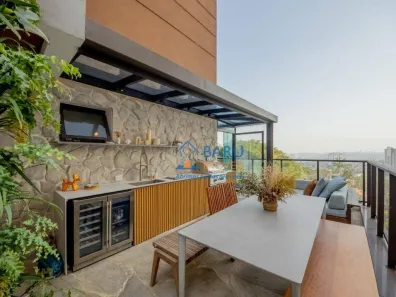 Apartamento com 2 Quartos à venda, 105m² no Vila Madalena, São Paulo