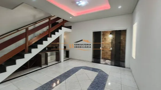 Casa com 3 Quartos para alugar, 210m² no Parque Novo Mundo, Americana