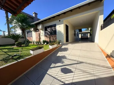 Casa com 3 Quartos à venda, 150m² no Centro, Gravataí