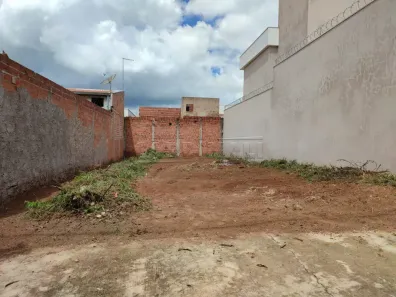 Lote/Terreno à venda, 160m² no Parque dos Flamboyant, São Carlos