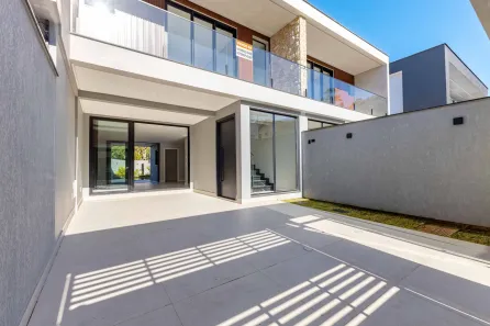 Casa com 3 Quartos à venda, 170m² no Pereque, Porto Belo