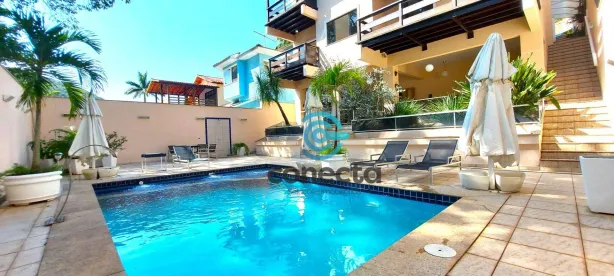 Casa de Condomínio com 4 Quartos à venda, 461m² no Camboinhas, Niterói