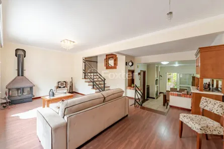 Casa de Condomínio com 3 Quartos à venda, 210m² no Vila Assunção, Porto Alegre