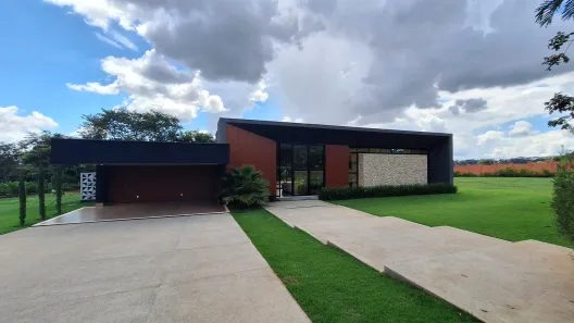Fazenda/Sítio com 4 Quartos à venda, 330m² no Condomínio Alto da Boa Vista, Senador Canedo