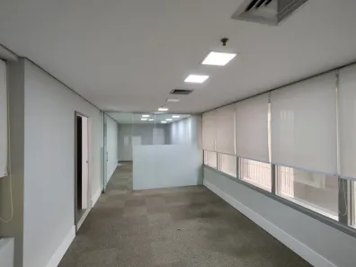 Sala Comercial para alugar, 80m² no Pinheiros, São Paulo