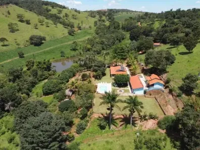 Fazenda/Sítio com 5 Quartos à venda, 400m² no , Pirenópolis