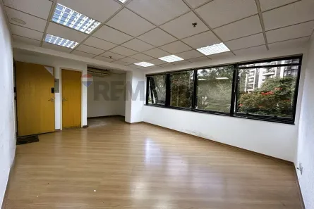Sala Comercial para alugar, 30m² no Alphaville Industrial, Barueri