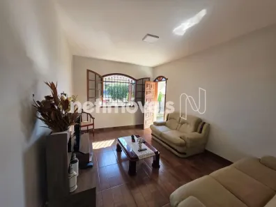 Casa com 3 Quartos à venda, 360m² no Candelária, Belo Horizonte