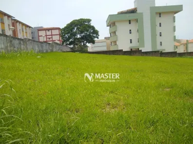 Lote/Terreno à venda, 707m² no Jardim Araxá, Marília