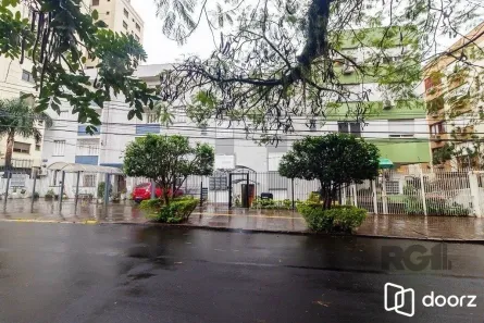 Apartamento com 2 Quartos à venda, 56m² no Petrópolis, Porto Alegre