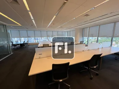 Sala Comercial para alugar, 965m² no Vila Cordeiro, São Paulo