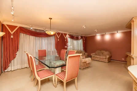 Apartamento com 4 Quartos para alugar, 200m² no Rebouças, Curitiba