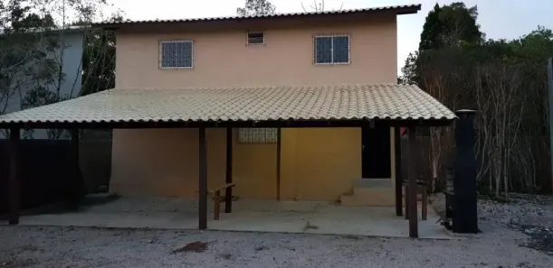 Casa com 3 Quartos à venda, 180m² no São João do Rio Vermelho, Florianópolis