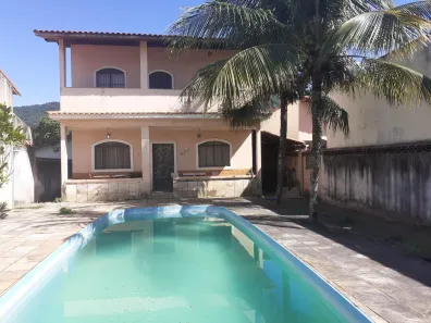 Casa com 5 Quartos à venda, 250m² no Barroco (Itaipuaçu), Maricá