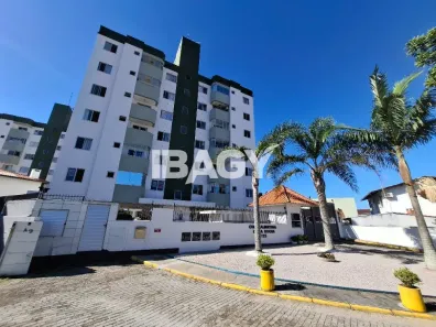 Apartamento com 2 Quartos para alugar, 65m² no Centro, Biguaçu