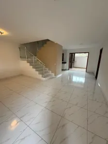 Casa de Condomínio com 3 Quartos para alugar, 152m² no Parque 9 de Julho, São Roque
