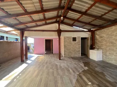 Casa com 2 Quartos para alugar, 70m² no Santa Teresa, São Leopoldo