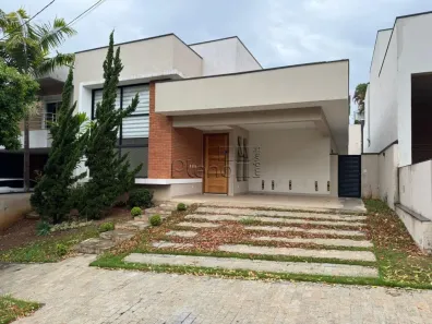 Casa de Condomínio com 4 Quartos à venda, 216m² no Swiss Park, Campinas