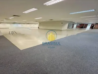 Prédio Comercial para alugar, 1800m² no Santo Amaro, São Paulo